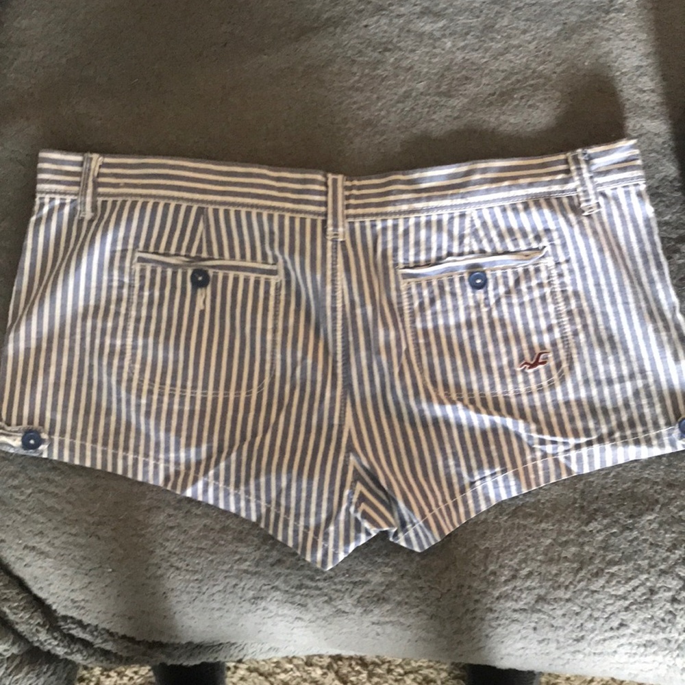 Hollister Shorts 9